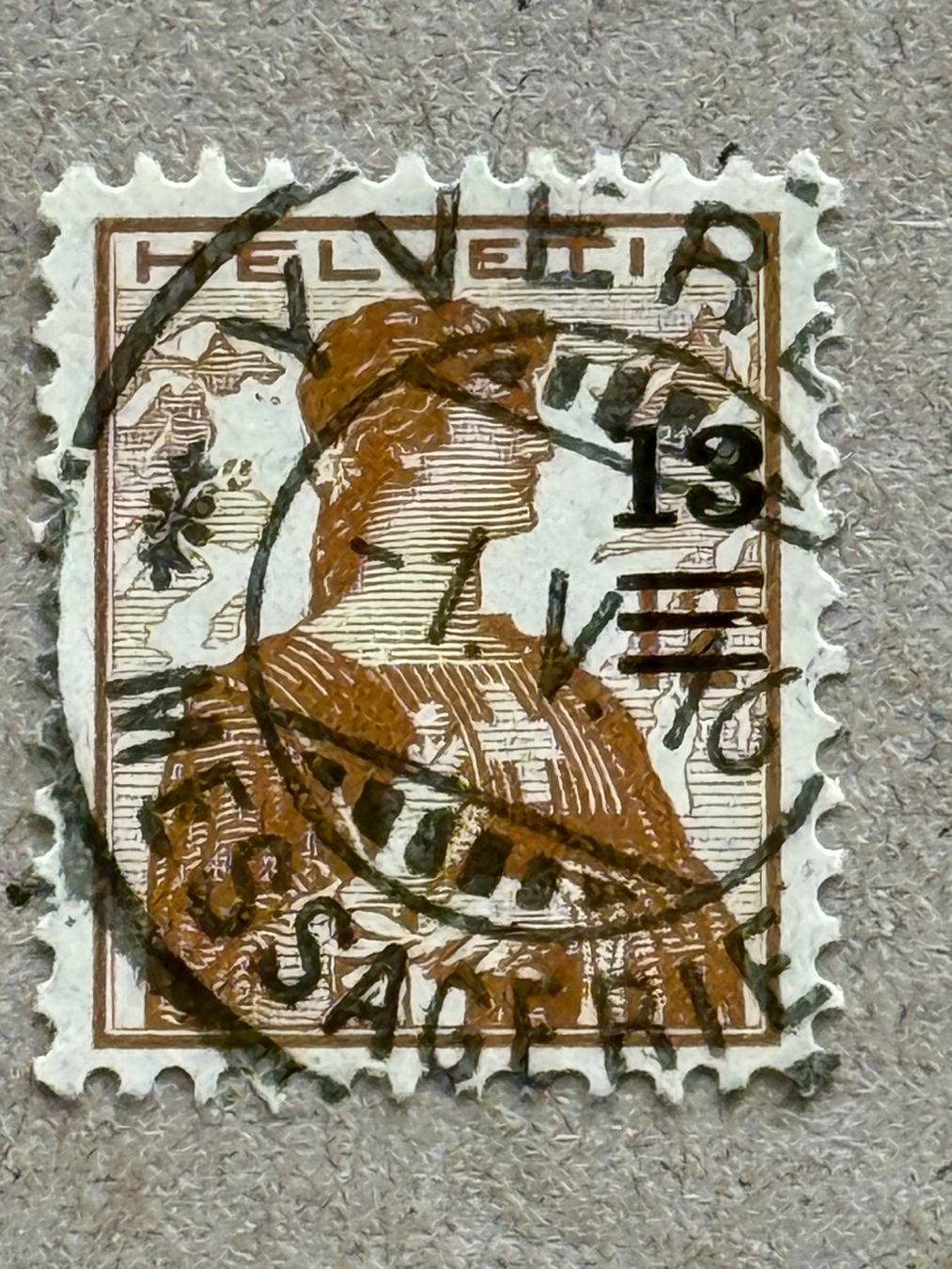 Tous les timbres: 133,  Yverdon, Defekt im Überdruck – D'occasion à Aarau par hilde47 1