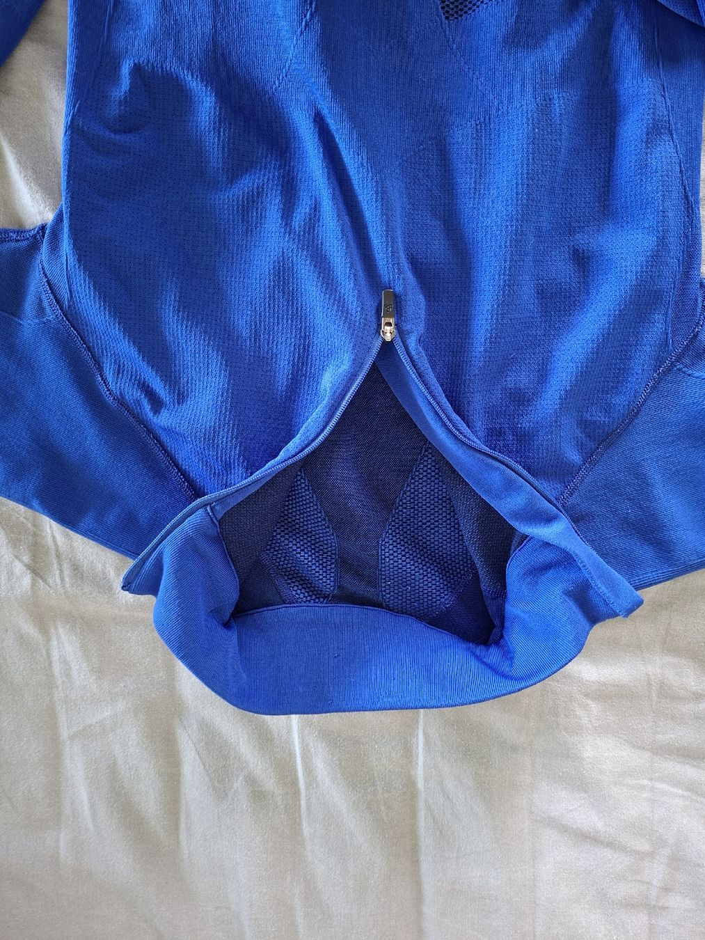 Biancheria intima: Odlo Base Layer mit Halb Zipper Gr. M – Nuovo (secondo la descrizione) da Aathal - Seegräben venduto da anny44 2