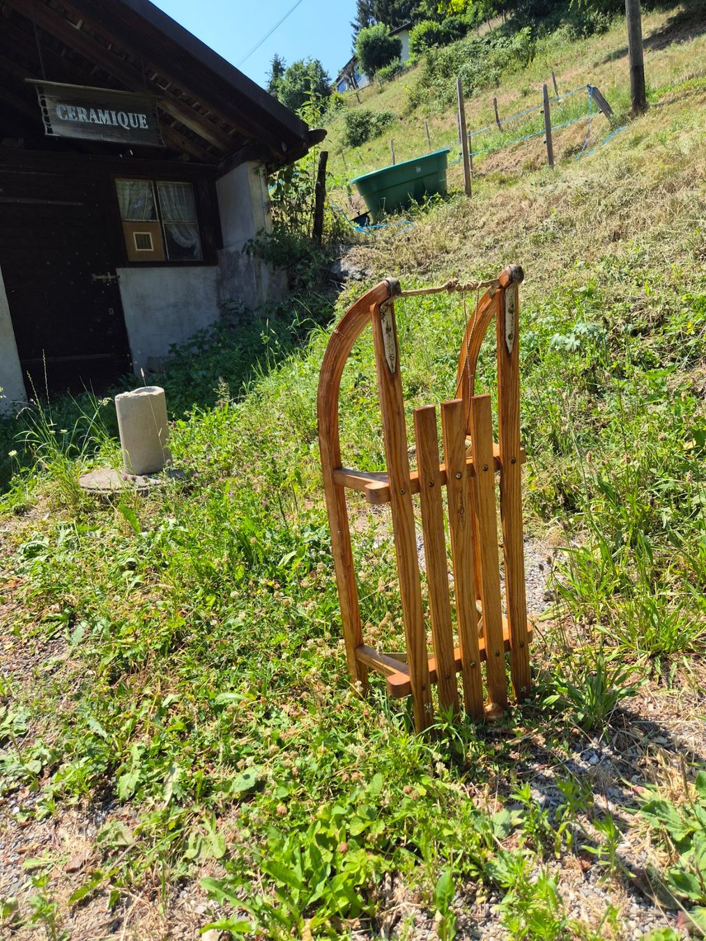 Wisa Gloria Schlitteln: Ancienne luge Wisa-Gloria – Gebraucht aus Monts-de-Corsier von pre_wr9v 1