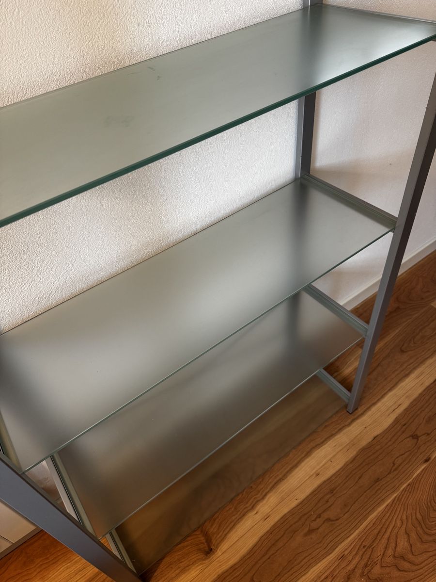 Scaffali: Regal Glas/Aluminium – Usato da Zug venduto da kerosene 1
