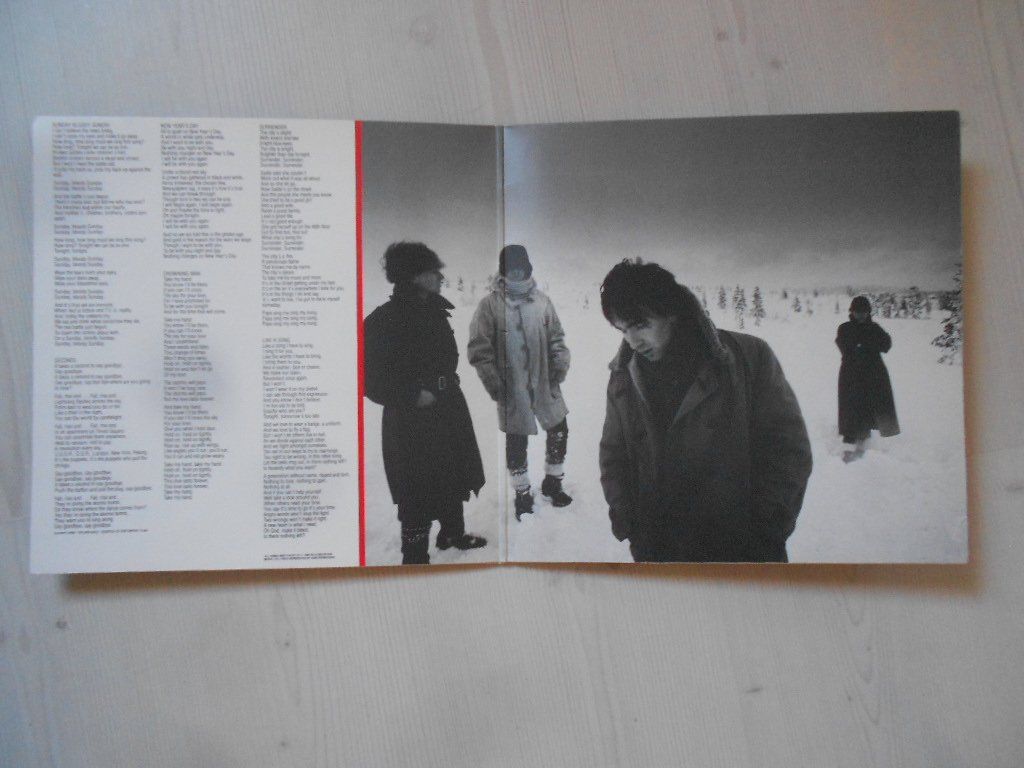 Vinyles: U2  -  WAR – D'occasion à Bex par Giorgiob 2