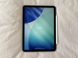 Apple iPad Air 5. Generation (M1, 64GB) + Apple Pencil