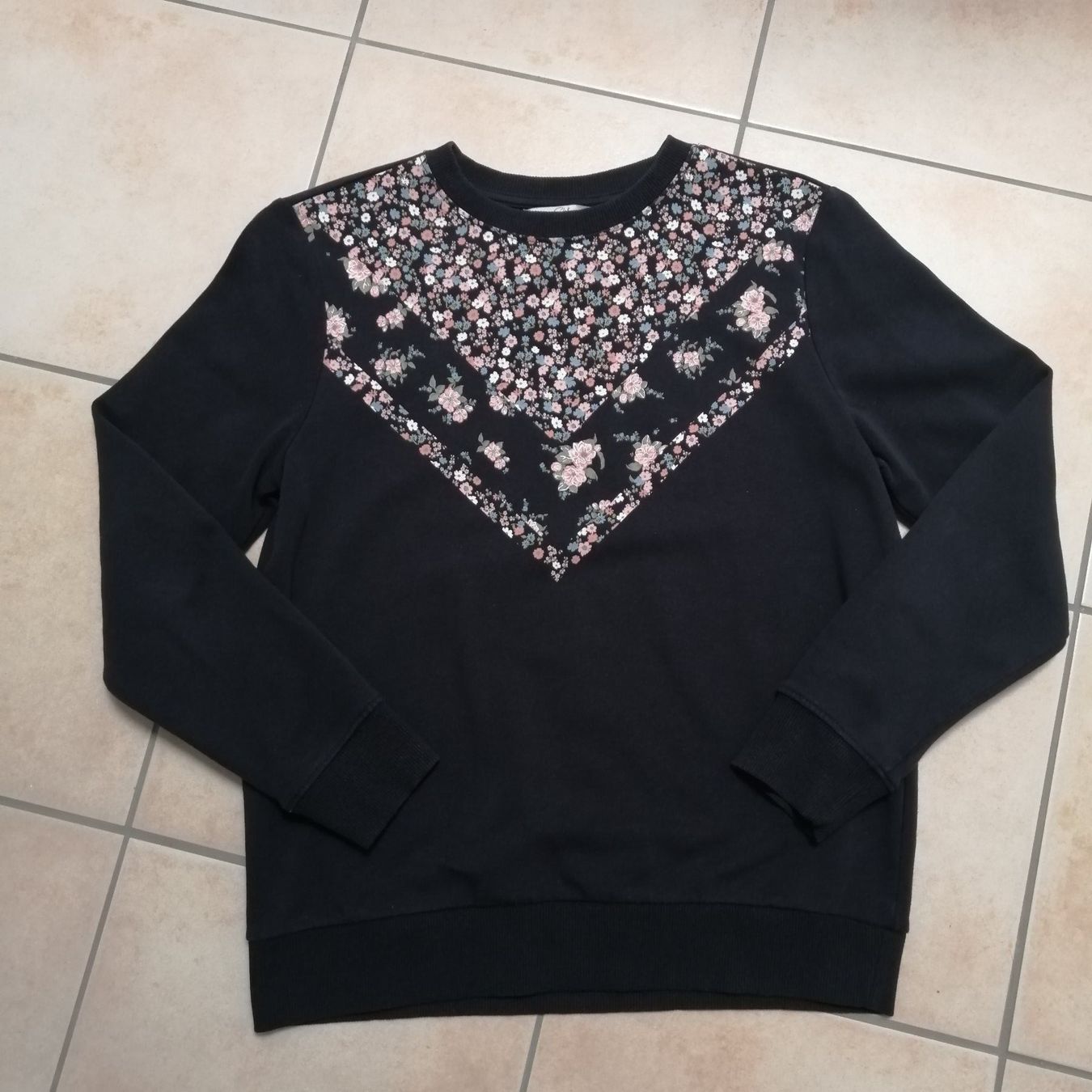 C&A Maglioni & Felpe: Sweatshirt Gr. S – Usato da Henau venduto da AXAA