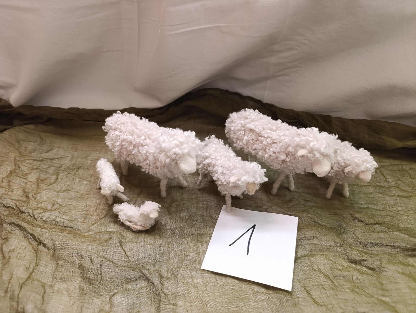 Figurines: Schwarzenberger Krippenfiguren 6 Schaffe  – Neuf (Voir description) à Oberarth par sil_9dfs 3