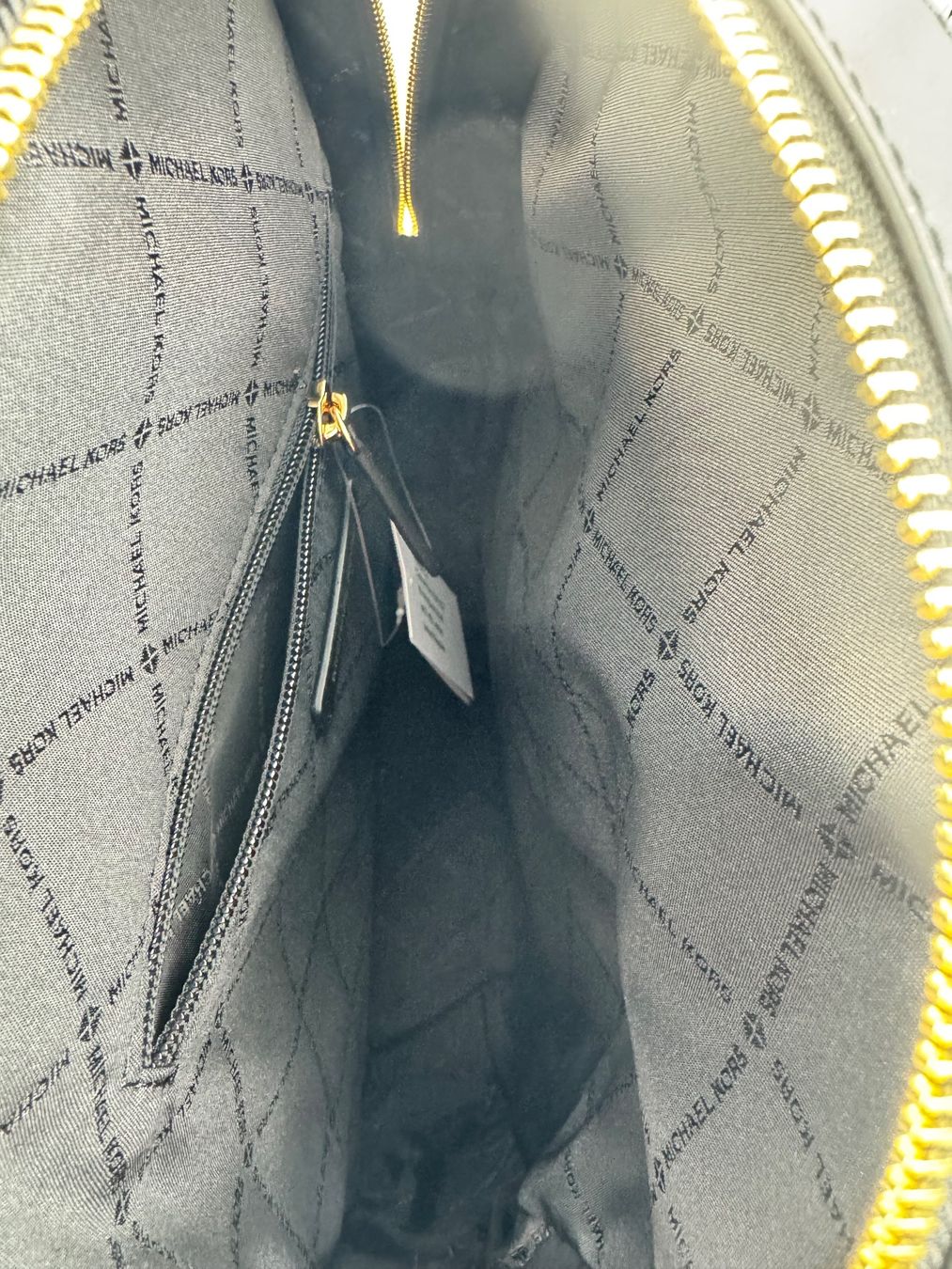 Michael Kors Zaini: Michael Kors Rucksack Large black Leder – Nuovo e nell'imballaggio originale da Wiedlisbach venduto da Sistershop 5