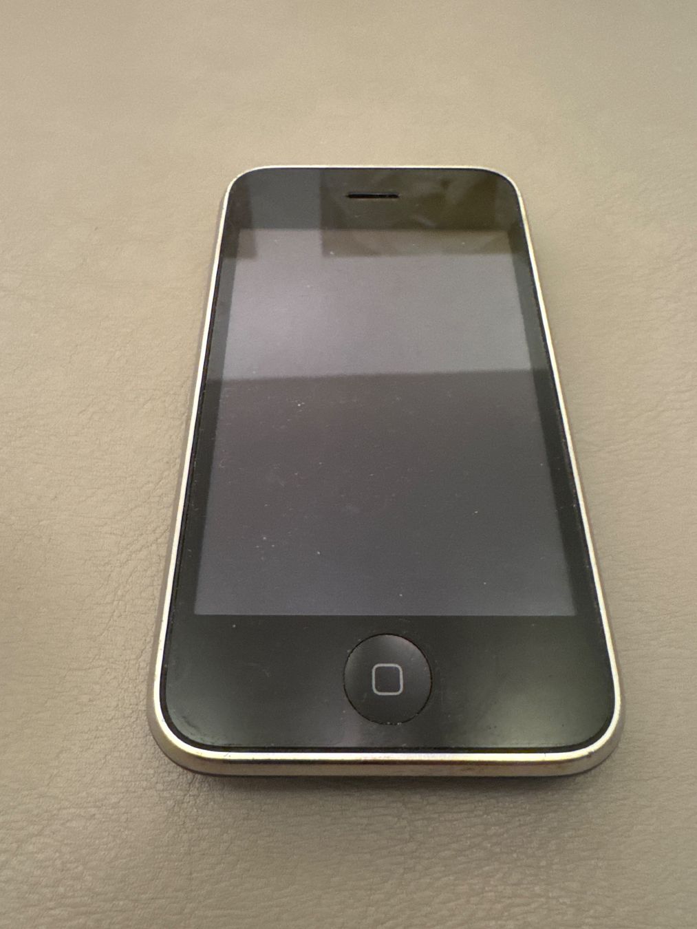 Apple Telefoni cellulari / Smartphones: iPhone 3GS – Difettoso da Adliswil venduto da Busys