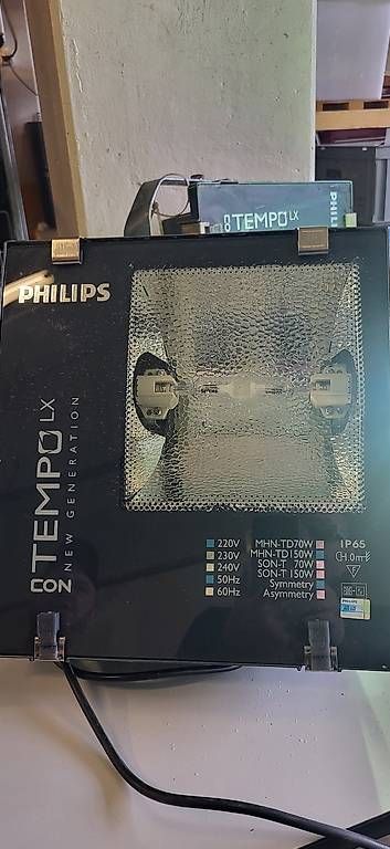 Lampes: Philipps TEMPO Halogenstrahler – D'occasion à Rheineck par inf_kv7d 1