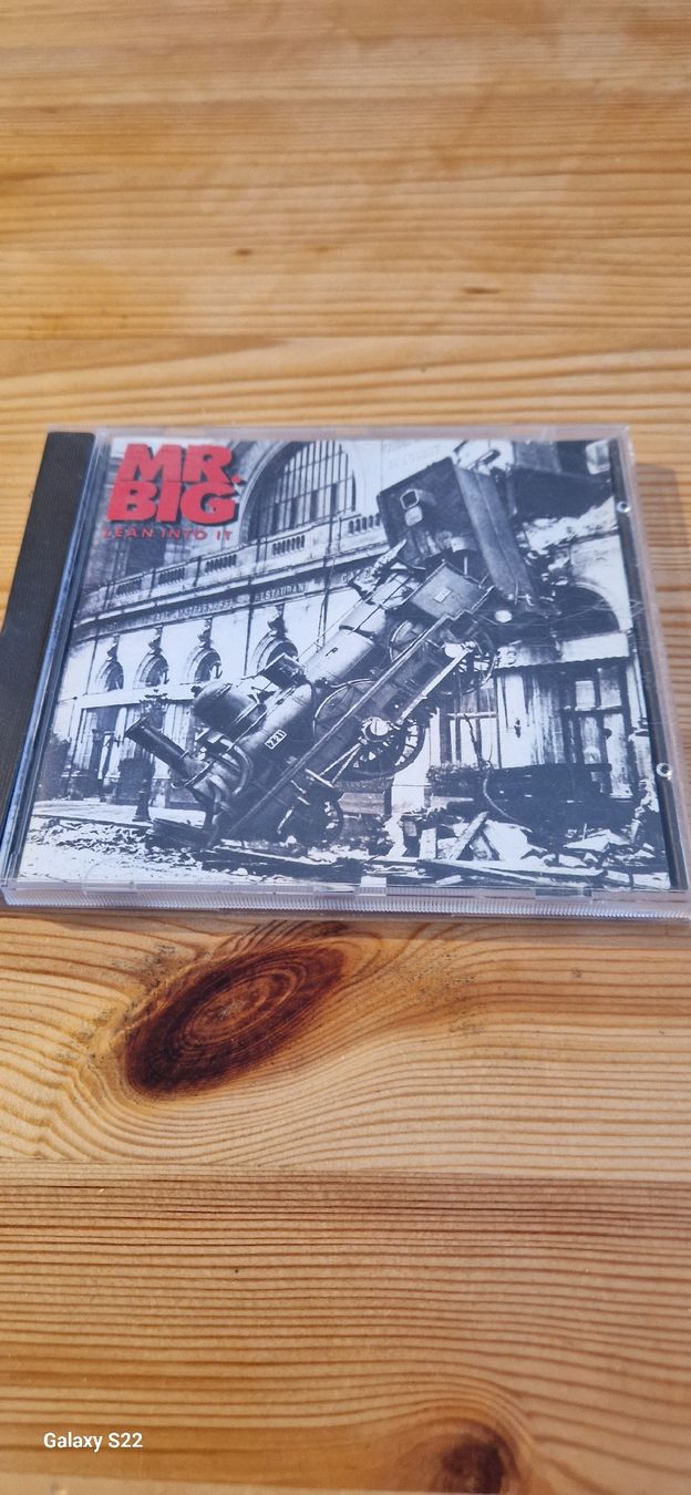 CDs: Mr. Big – Lean Into It – Gebraucht aus Yvonand von CD-KINGDOM 2