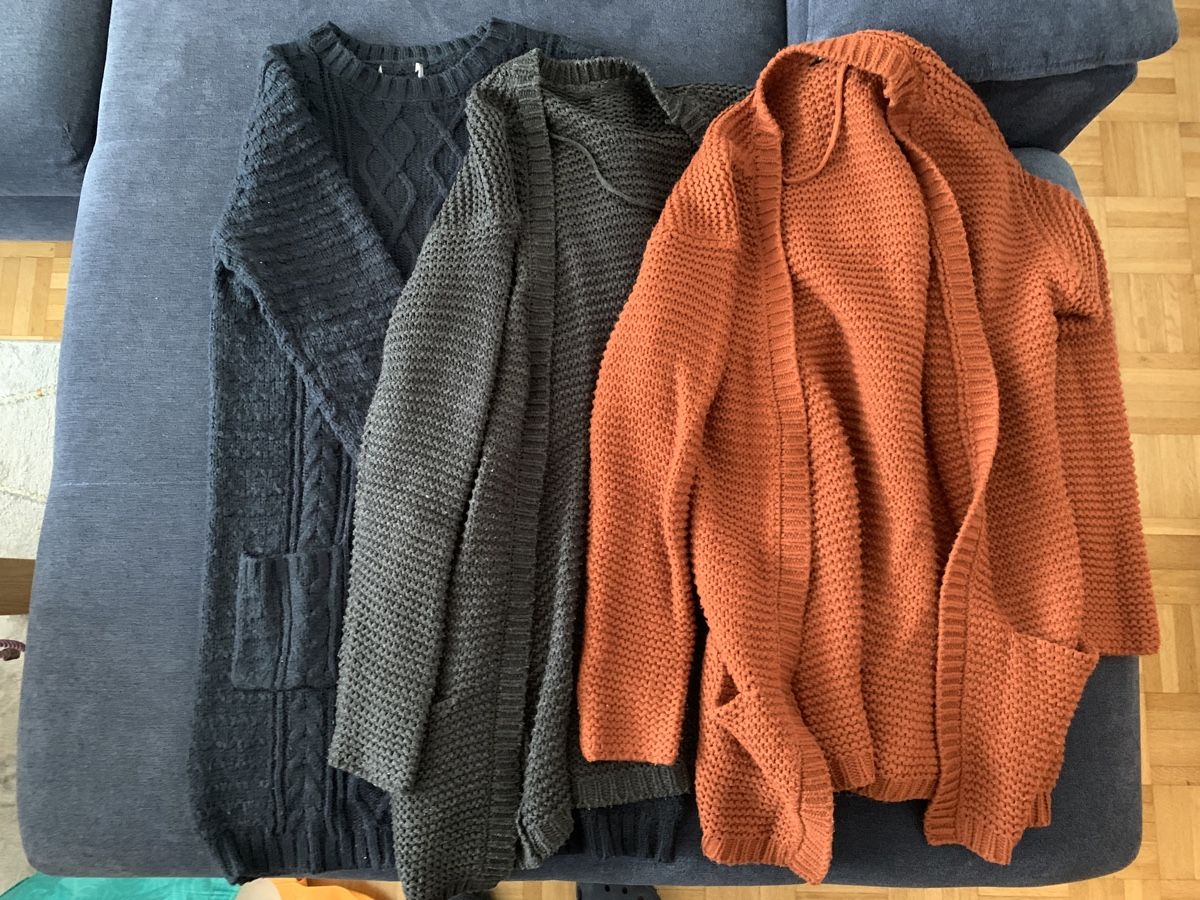 Lotti di vestiti: Kleiderpaket Grösse S – Nuovo (secondo la descrizione) da Oberglatt ZH venduto da mascha11