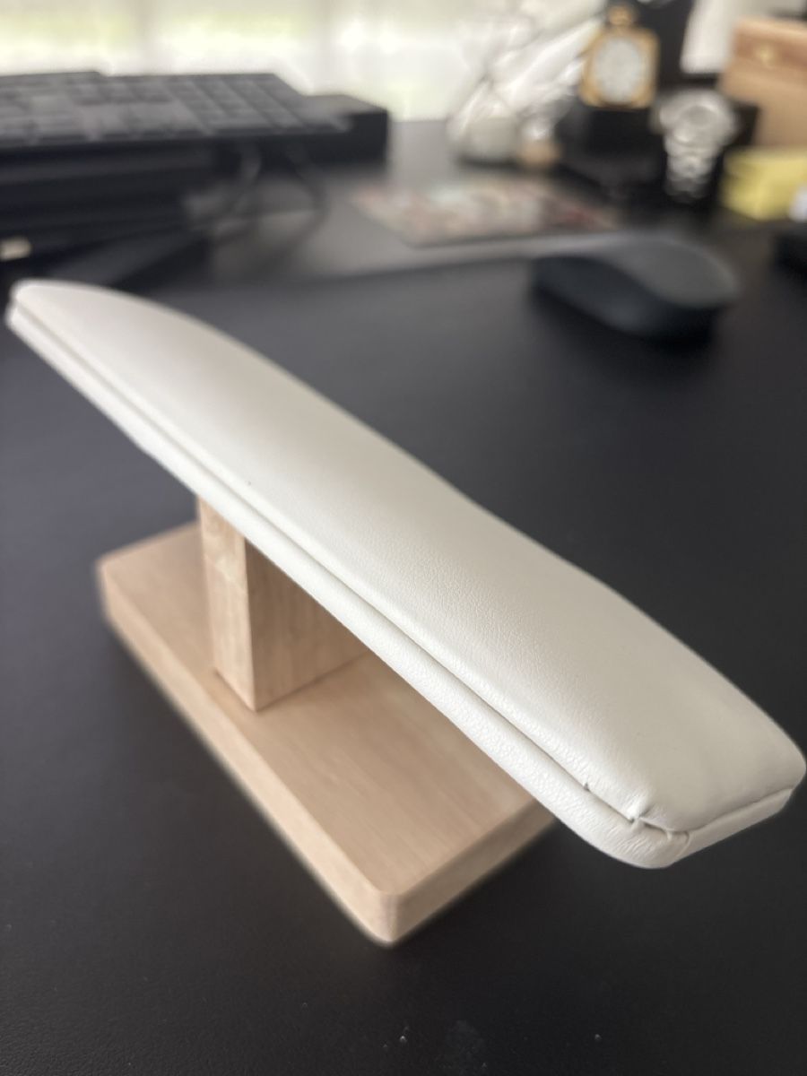 Orologi: Watch stand – Usato da Mellingen venduto da Guilhermefurlan 1