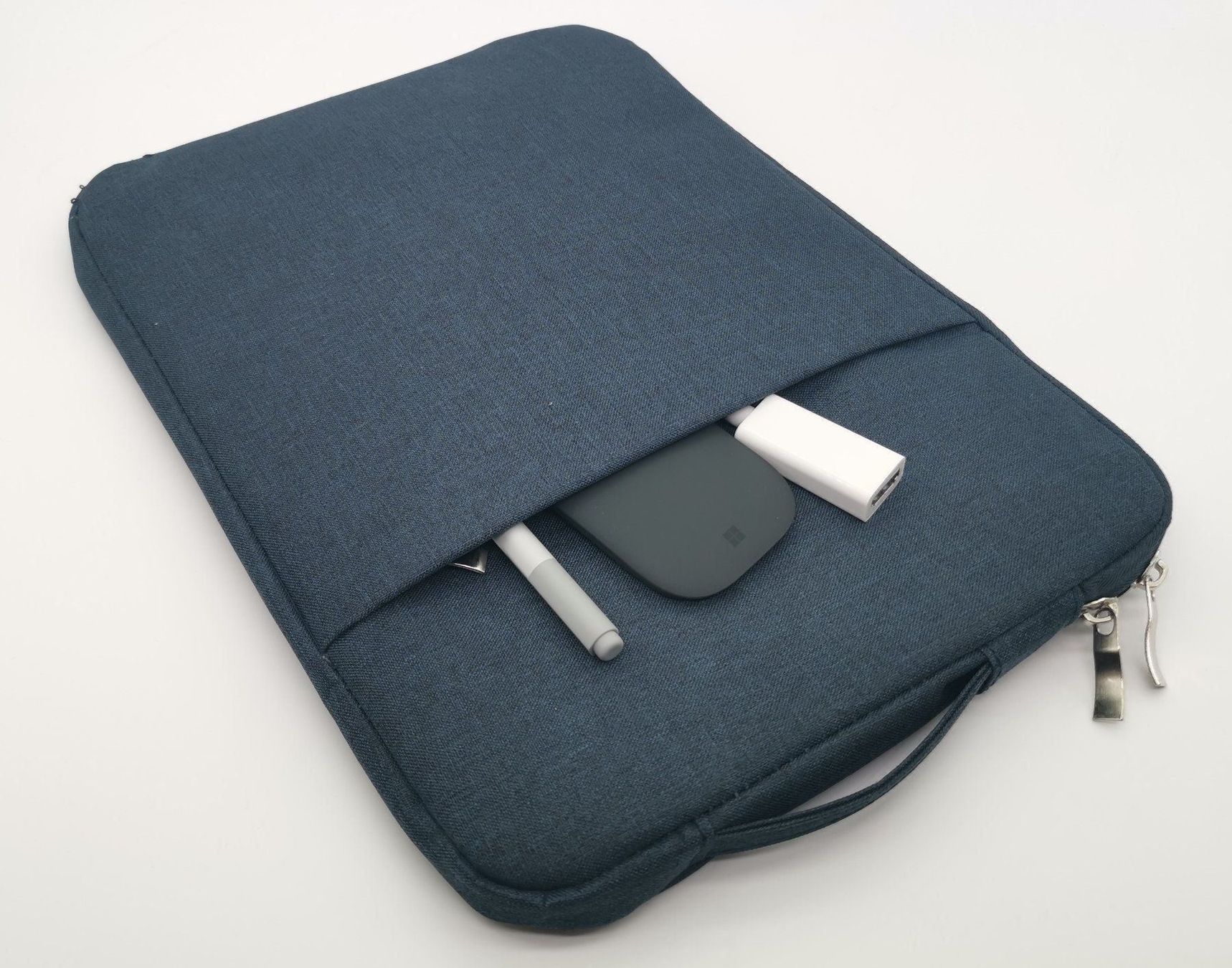 Borse: Microsoft Surface Pro Tasche - dunkel blau / 13" / 12.3" – Nuovo (secondo la descrizione) da Niederglatt ZH venduto da K1r7