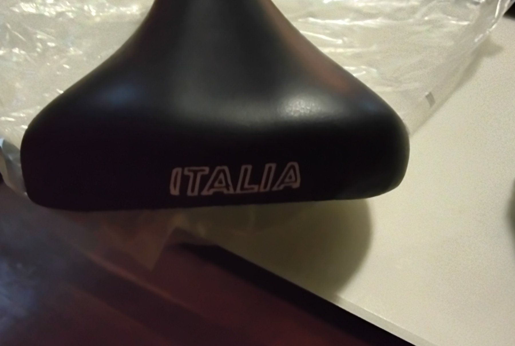 Selle Italia Pezzi di ricambio: Selle Italia Anatomic Sattel, schwarz,  Retro, – Nuovo (secondo la descrizione) da Lohn-Ammannsegg venduto da analogis 2