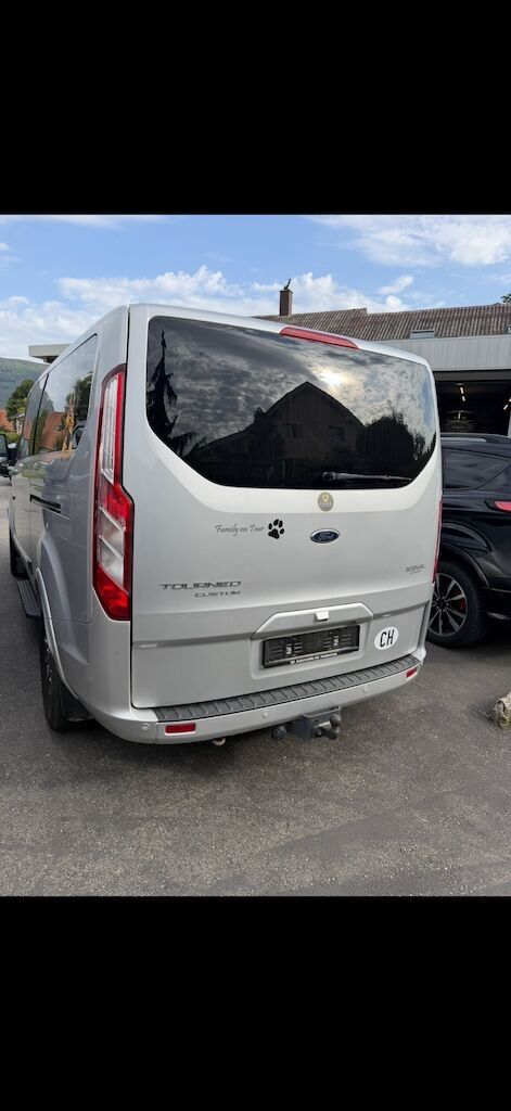 Ford Automobili: Ford Tourneo Custom Van – Difettoso da Volketswil venduto da genti111 1