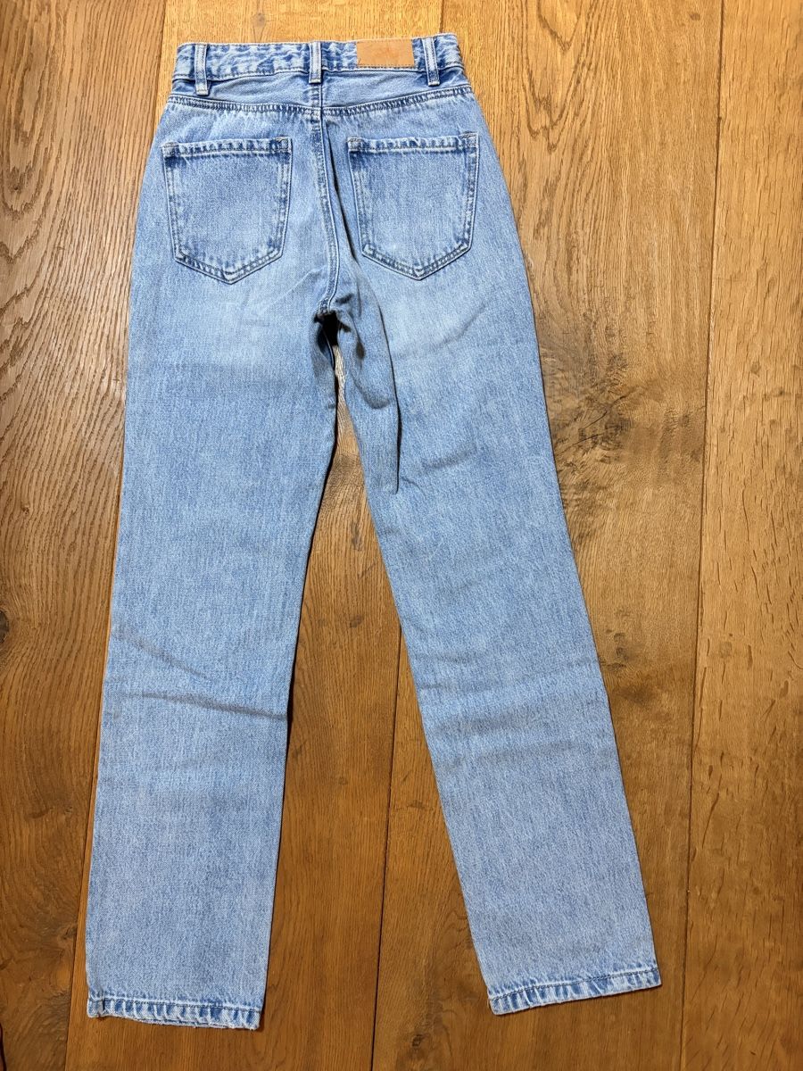 Stradivarius Jeans: Jeans Stradivarius – Usato da Tennwil venduto da nando59 1
