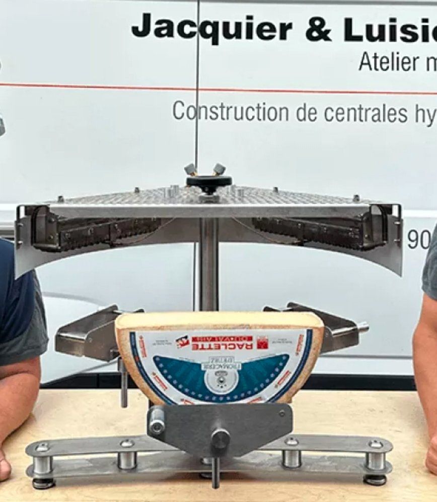 Küchengeräte: Raclette-Gerät Profi / Machine à raclette haut débit – Neu (gemäss Beschreibung) aus Collonges von arashee