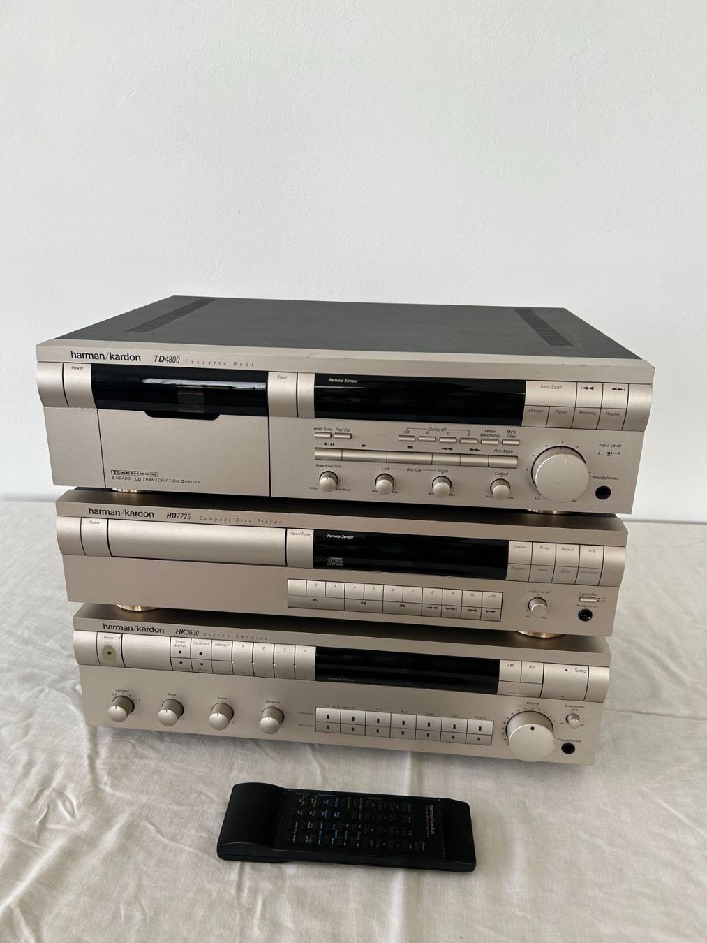 Harman-Kardon Sistemi audio & multimediali: Harman Kardon Receiver, CD & Tape deck – Usato da Dietikon venduto da mathemathis