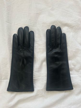 leather gloves