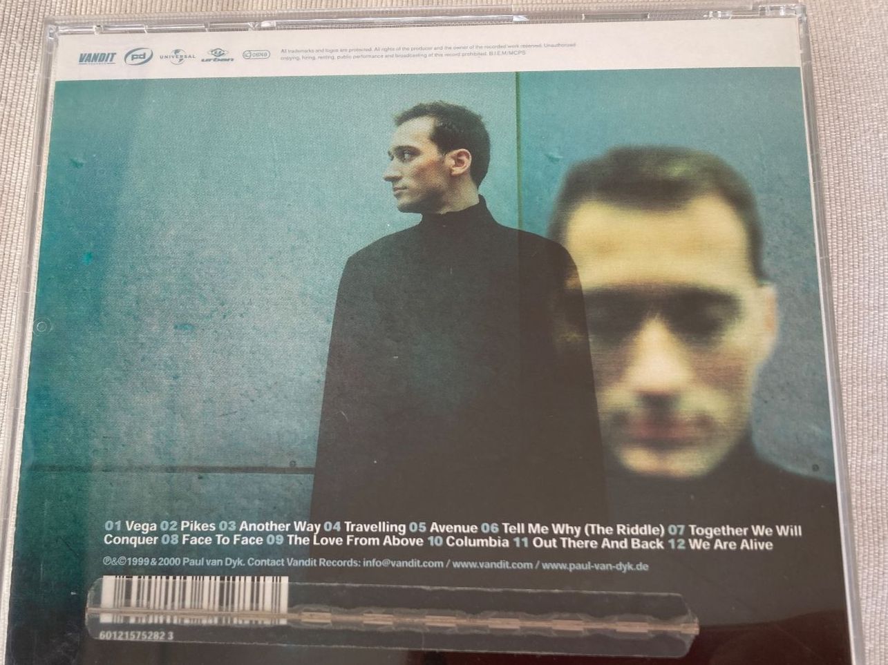 CD: CD,  Paul van Dyk,  Out there and back – Usato da Baden venduto da Yoyo1 1