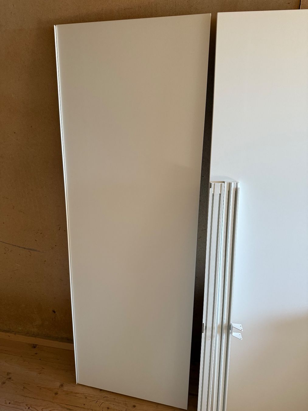 Ikea Armoires: Ikea Platsa Schiebetür – D'occasion à Rehetobel par bodystyl 1