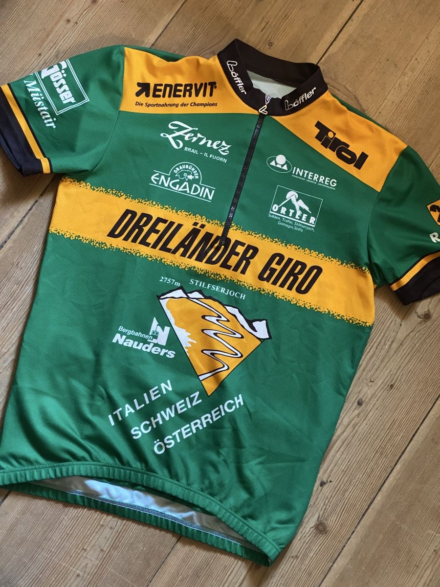 Leibchen & Hosen: Vintage Velotrikot – Gebraucht aus Hausen am Albis von CinziaR