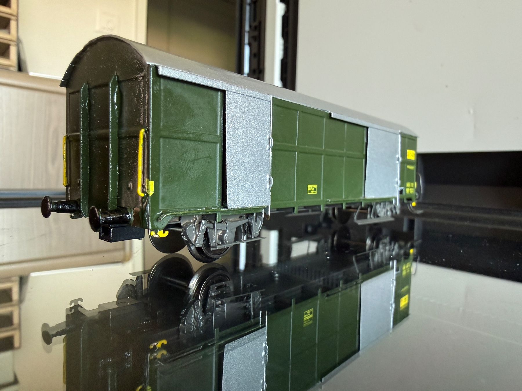 Modellini di ferrovie: TIP-TOP-Modell Postwagen Z2 Nr. 141 mit Rillendach – Nuovo (secondo la descrizione) da Riet (Neftenbach) venduto da Xedos0 2