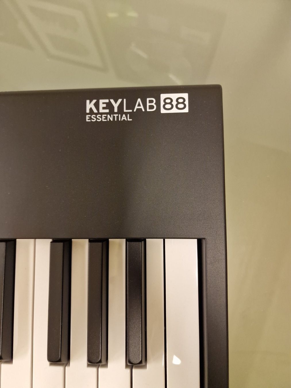 Arturia Strumenti musicali: Arturia Keylabs Essentials 88 BE – Nuovo (secondo la descrizione) da Neuendorf venduto da smo_6hvf 2