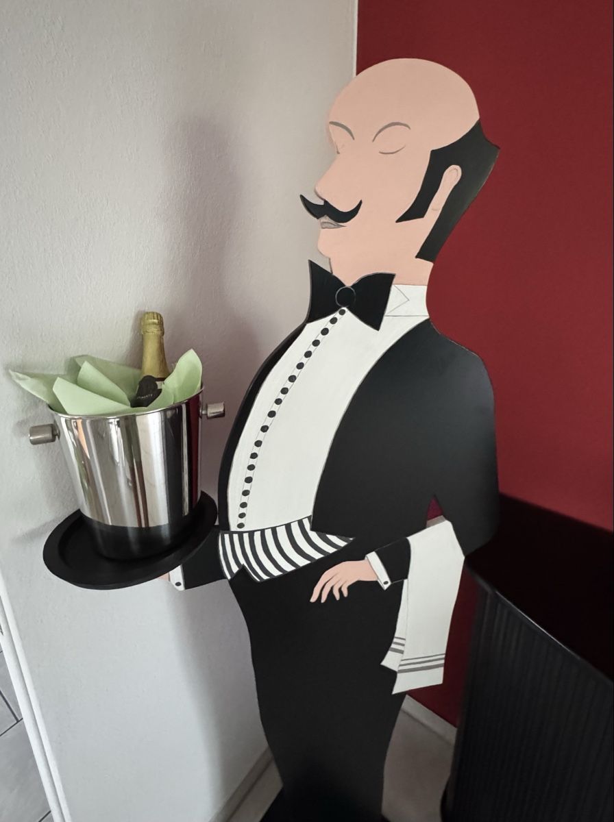 Figuren: Butler James  – Gebraucht aus Dielsdorf von Famdenz 1
