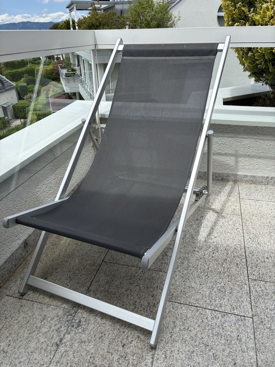 Sedie a sdraio: Aluminium lounger chair – Usato da Cham venduto da LoreM7 1