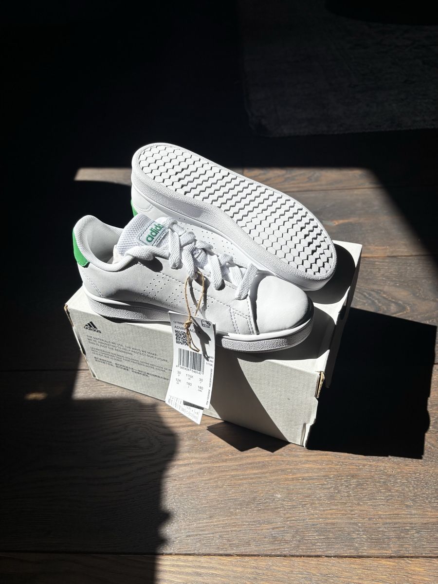 Adidas Scarpe per ragazzi: Basket adidas advantage taille 30 – Nuovo e nell'imballaggio originale da Onex venduto da cel_lf92 1