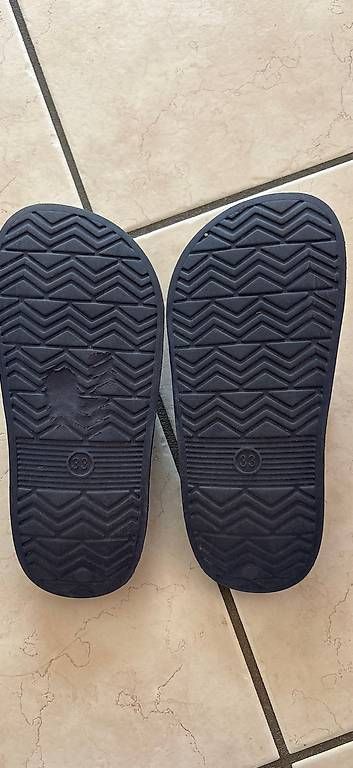 Scarpe per ragazzi: Finken hausschuhe grösse 33 – Usato da Zimmerwald venduto da wuff81 1