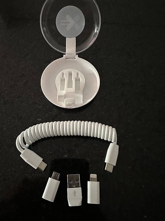 Kabel: Mehrfach USB Ladekabeladapter Kabelset – Gebraucht aus Schöftland von Golf_R20 2