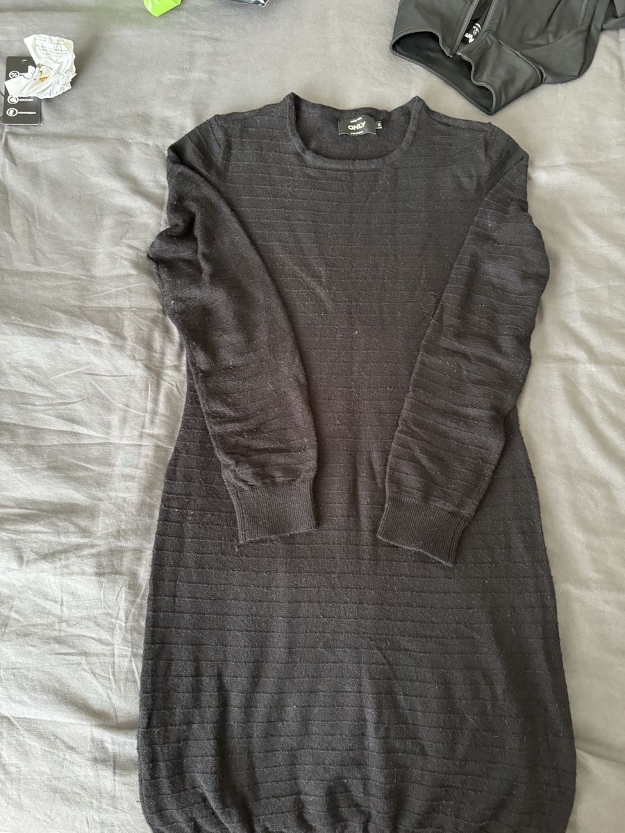 Only Vestiti: Kleid Langarm – Usato da Luzern venduto da ard_b2kz
