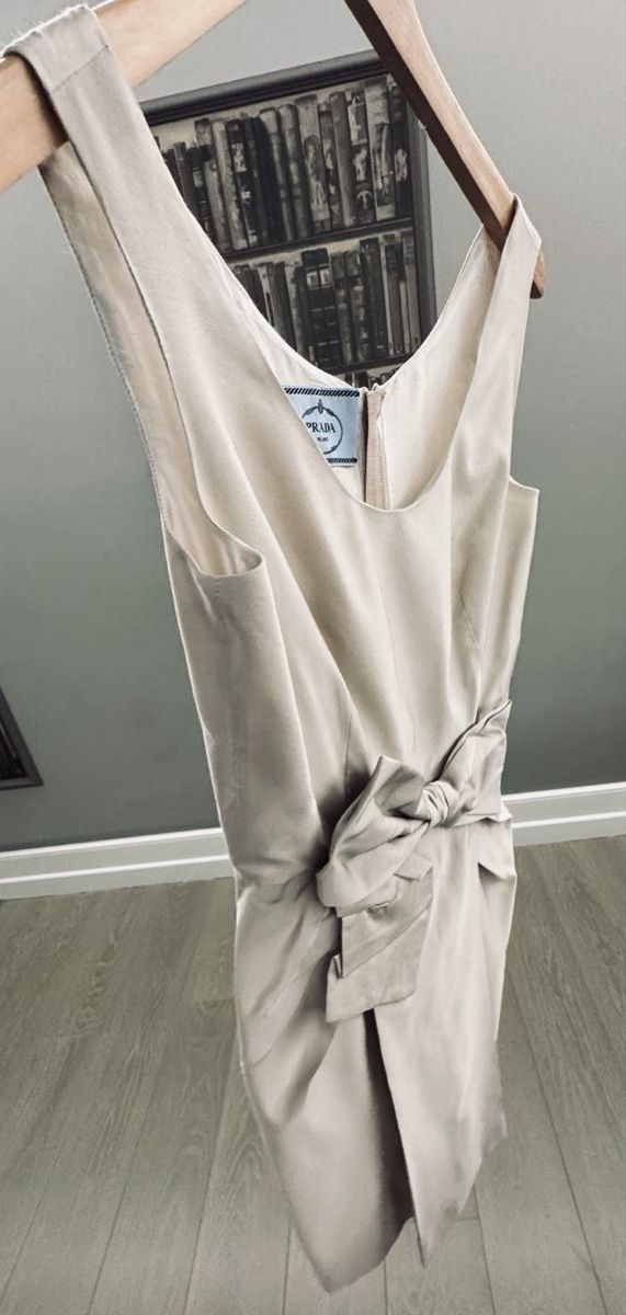 Prada Robes: Prada dress – Neuf (Voir description) à Collonge-Bellerive par alejan_0984 5