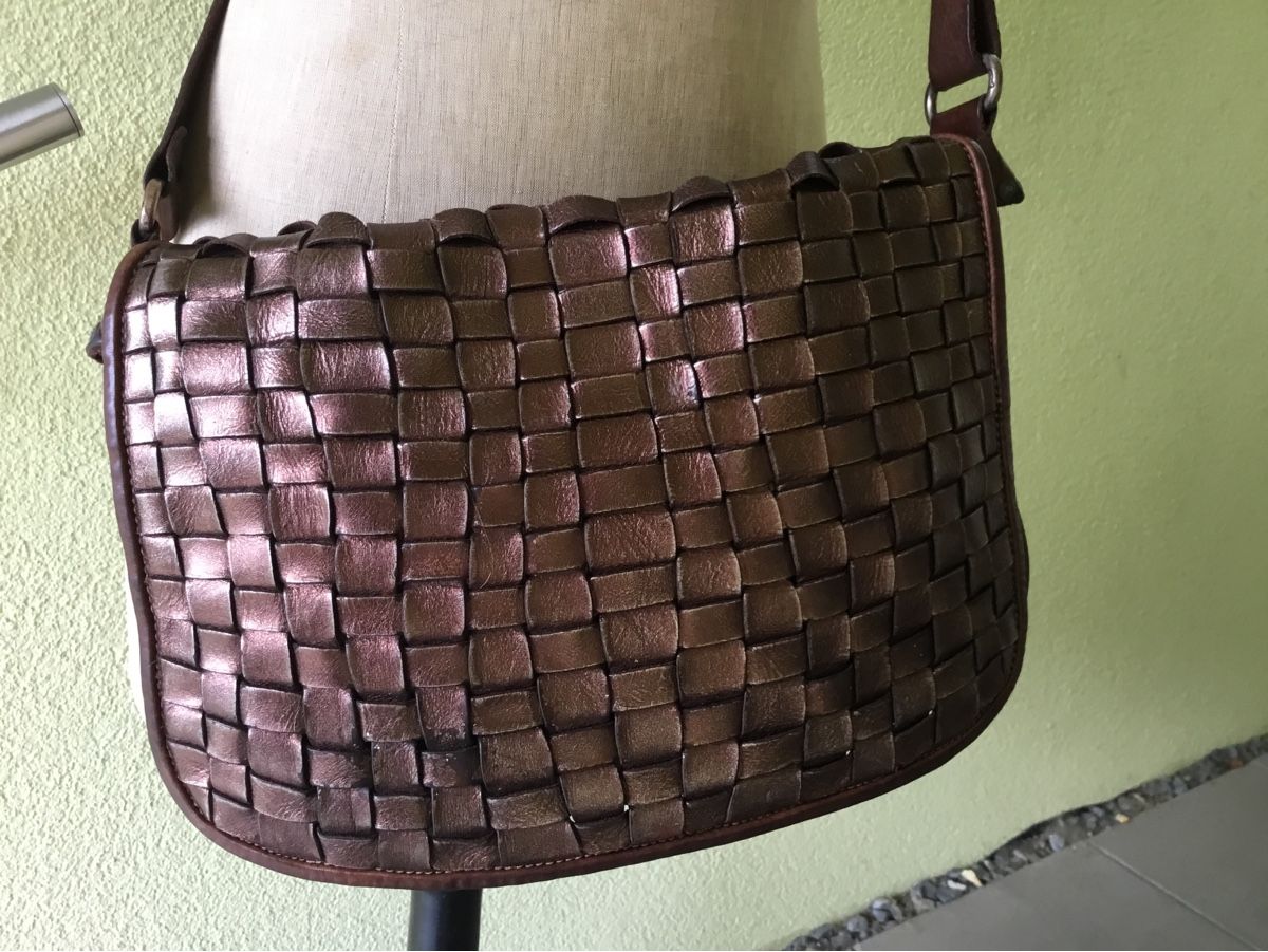 Campomaggi Sacs femmes: Schöne elegante Leder Umhängetasche von Campomaggio – D'occasion à St. Gallen par chamilla 2