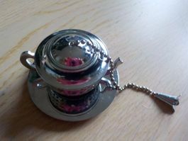 Tea Sieb, Sujet Teakanne (4)