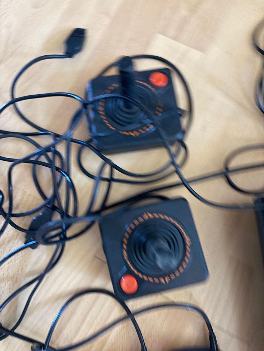 Atari Console: Atari 2600 Konsole + 2x2 Controller + Spiel-Klassiker – Usato da Zürich venduto da mrs.a13 2