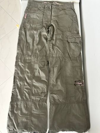 Coole Cargohose Gr. 158 Mädchen Khaki grün Top Zustand