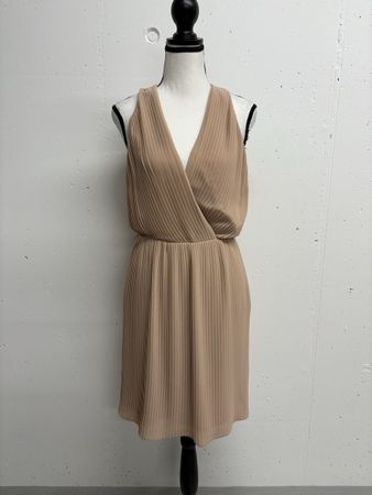 Halston Heritage Kleid Gr. 36 nude plissiert beige