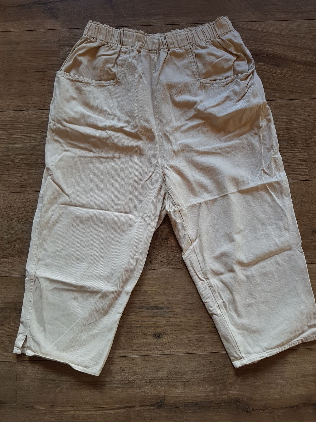 Pantaloni: 100% Coton - Bermuda Beige - 40 – Nuovo (secondo la descrizione) da Haute-Nendaz venduto da Violette123