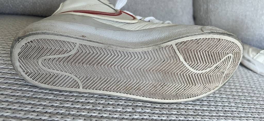 Scarpe da uomo: Nike Schuhe gr 40.5/6.5 – Usato da Frauenkappelen venduto da ann_65rk 2