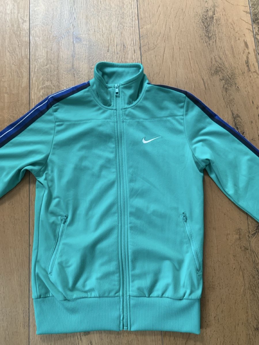 Nike Giacche: Nike Retro Jacke, M – Usato da Thierachern venduto da reten 1