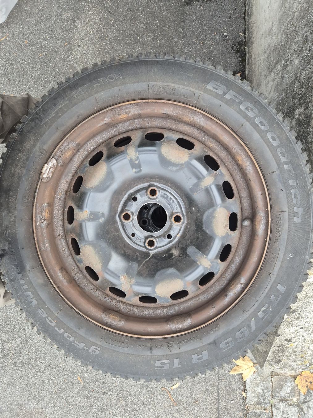 Felgen: 4 Auto-Felgen – Gebraucht aus Triesen von boston7 1