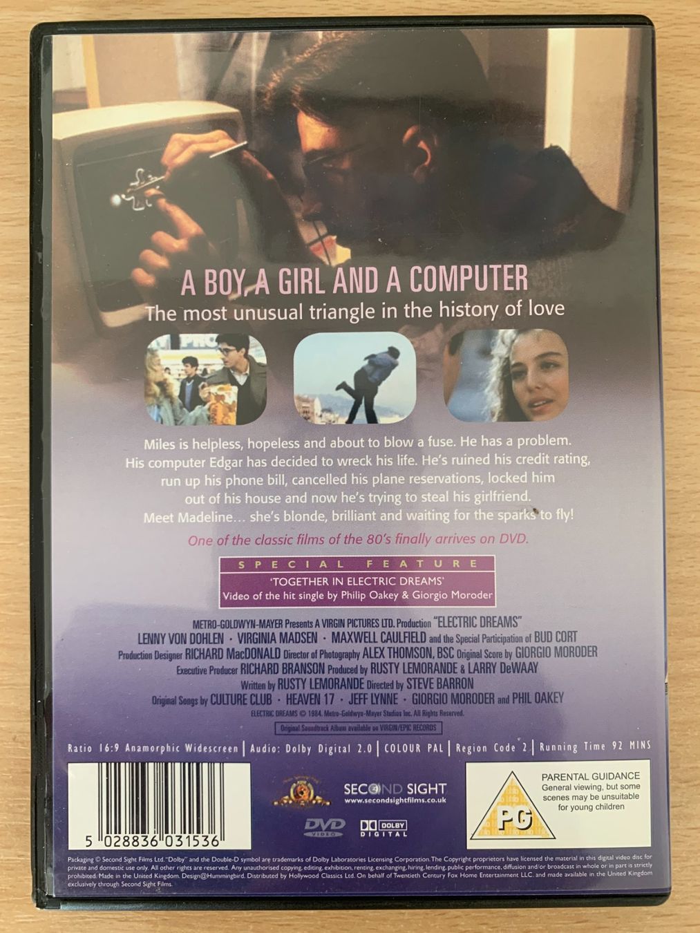 Alle DVDs: Electric Dreams – Gebraucht aus Zürich von recordman01 1