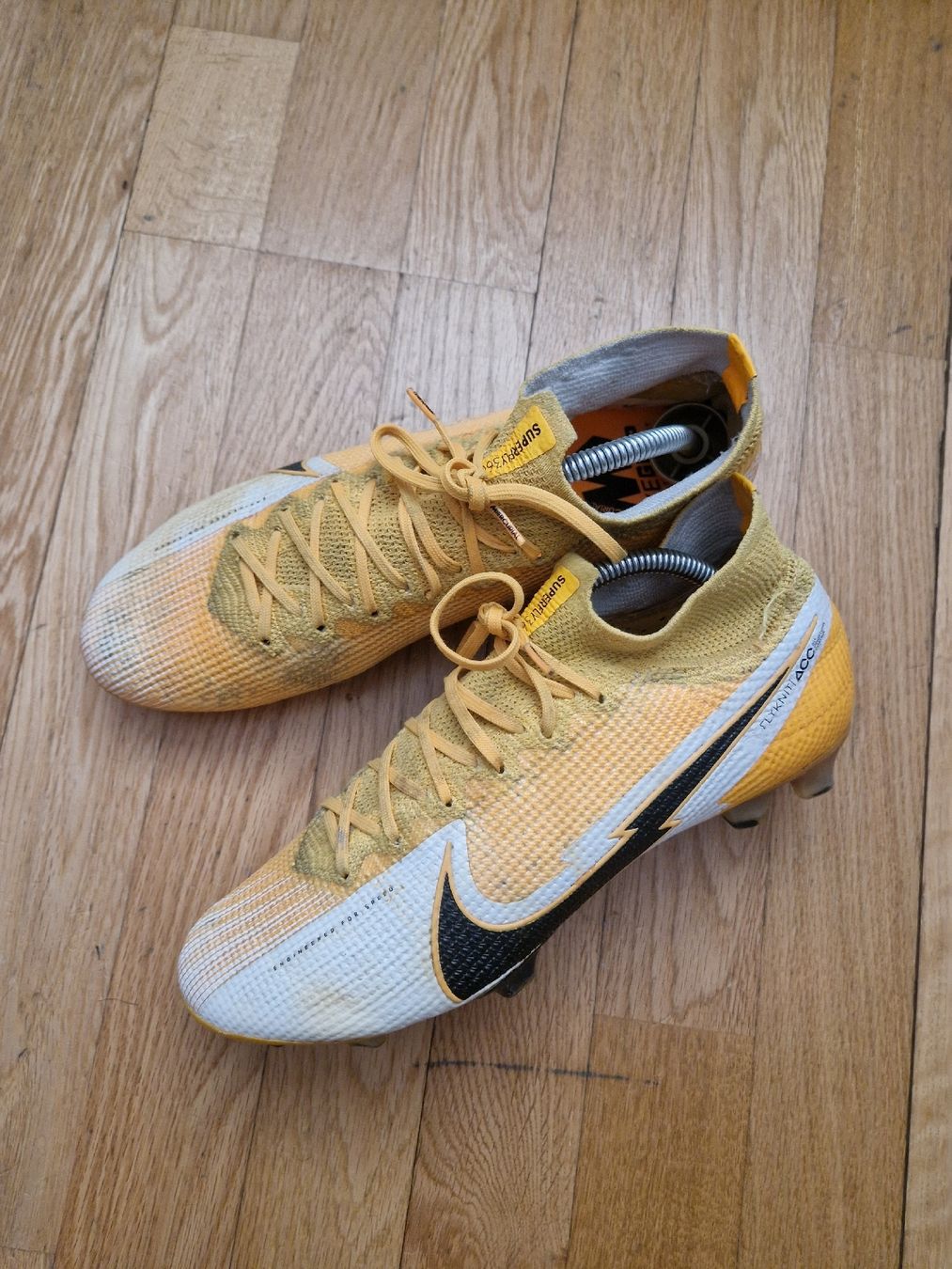 Nike Scarpe da uomo: Nike Mercurial ACC Superfly FG Gr 42.5 – Usato da Emmenbrücke venduto da TopGato