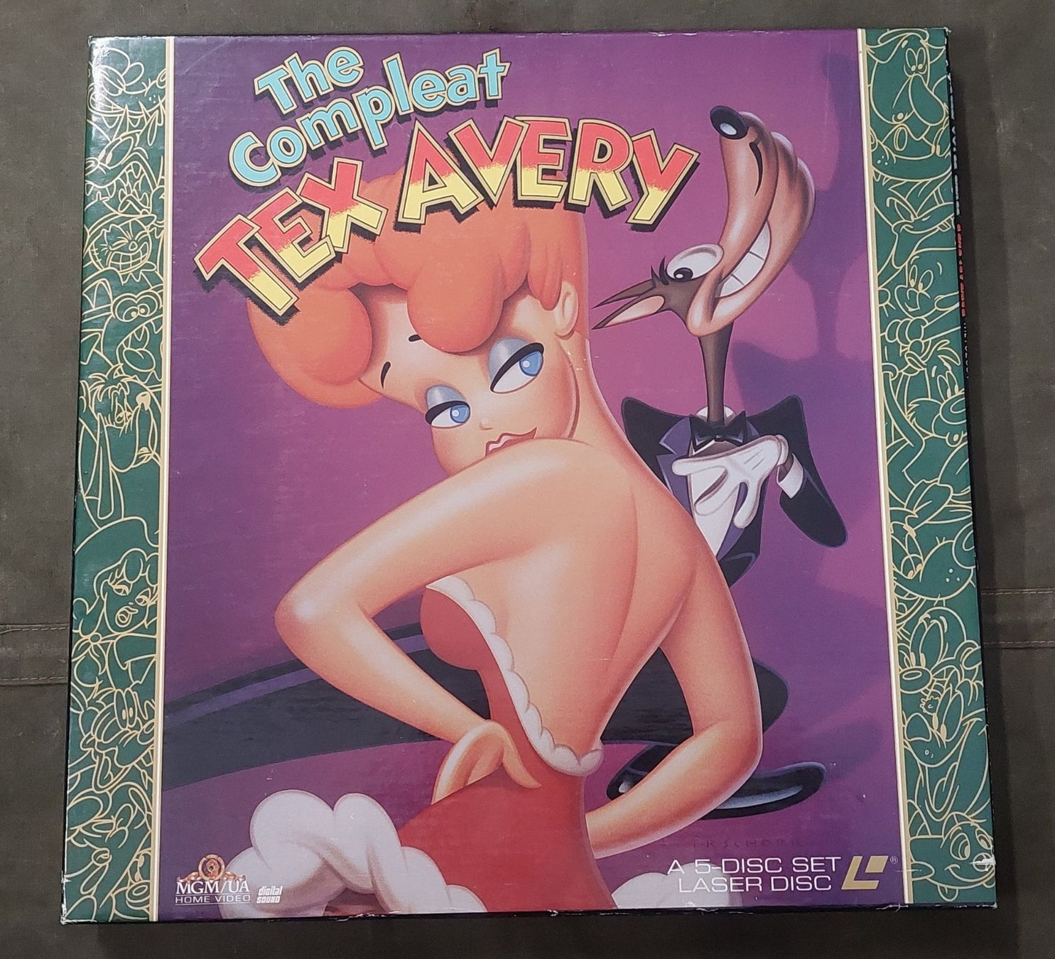 Alle DVDs: Laserdisc NTSC Cartoon, coffret – Gebraucht aus Chapelle-s-Moudon von gerryp