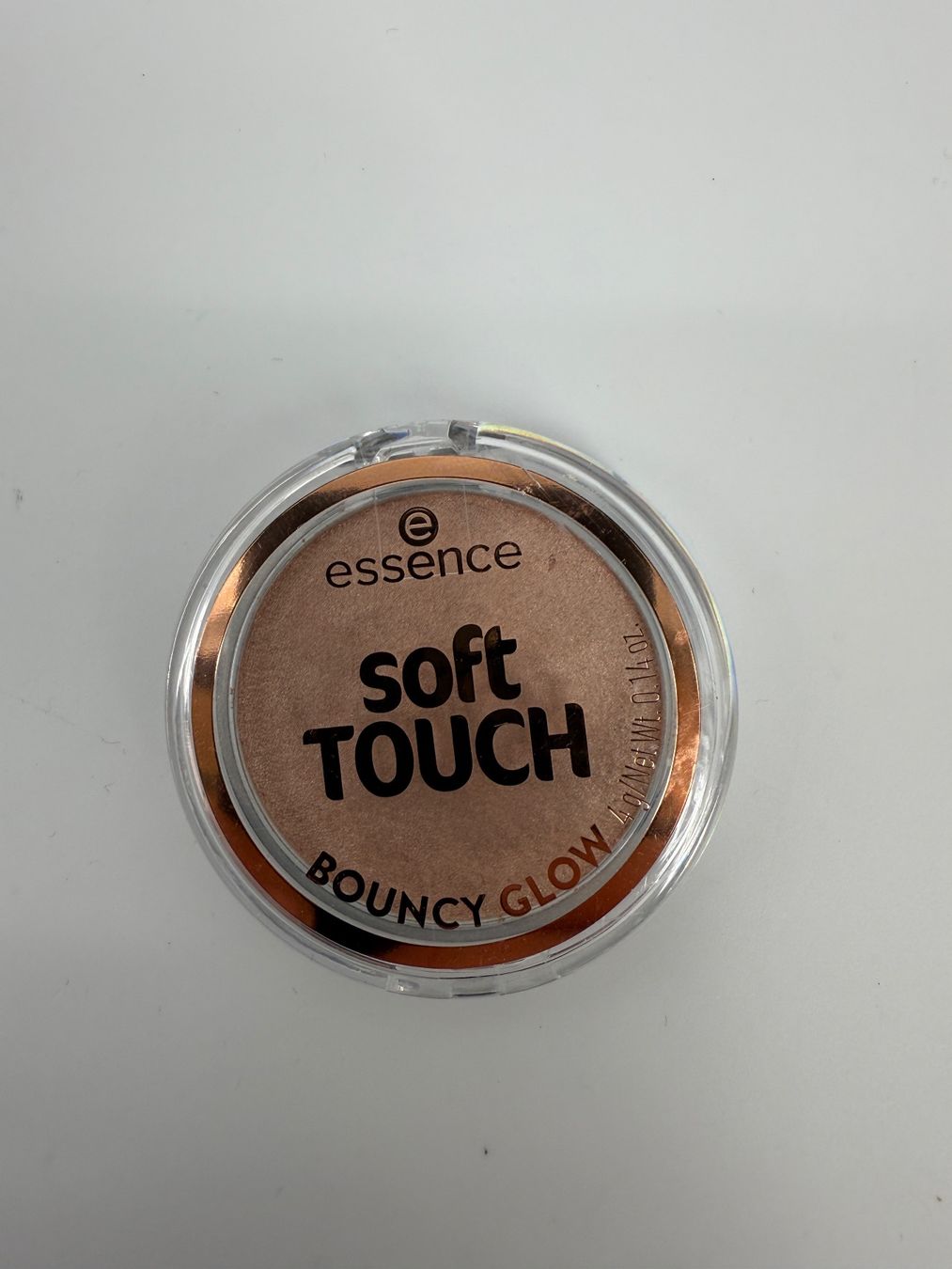 Make-up: Essence Highlighter Soft Touch Bouncy Glow – Usato da Auenstein venduto da moin.