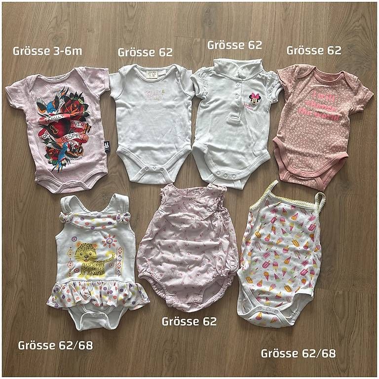 Unterwäsche: 7 Kurzarm Bodys Grösse 62 – Gebraucht aus Kägiswil von mau90
