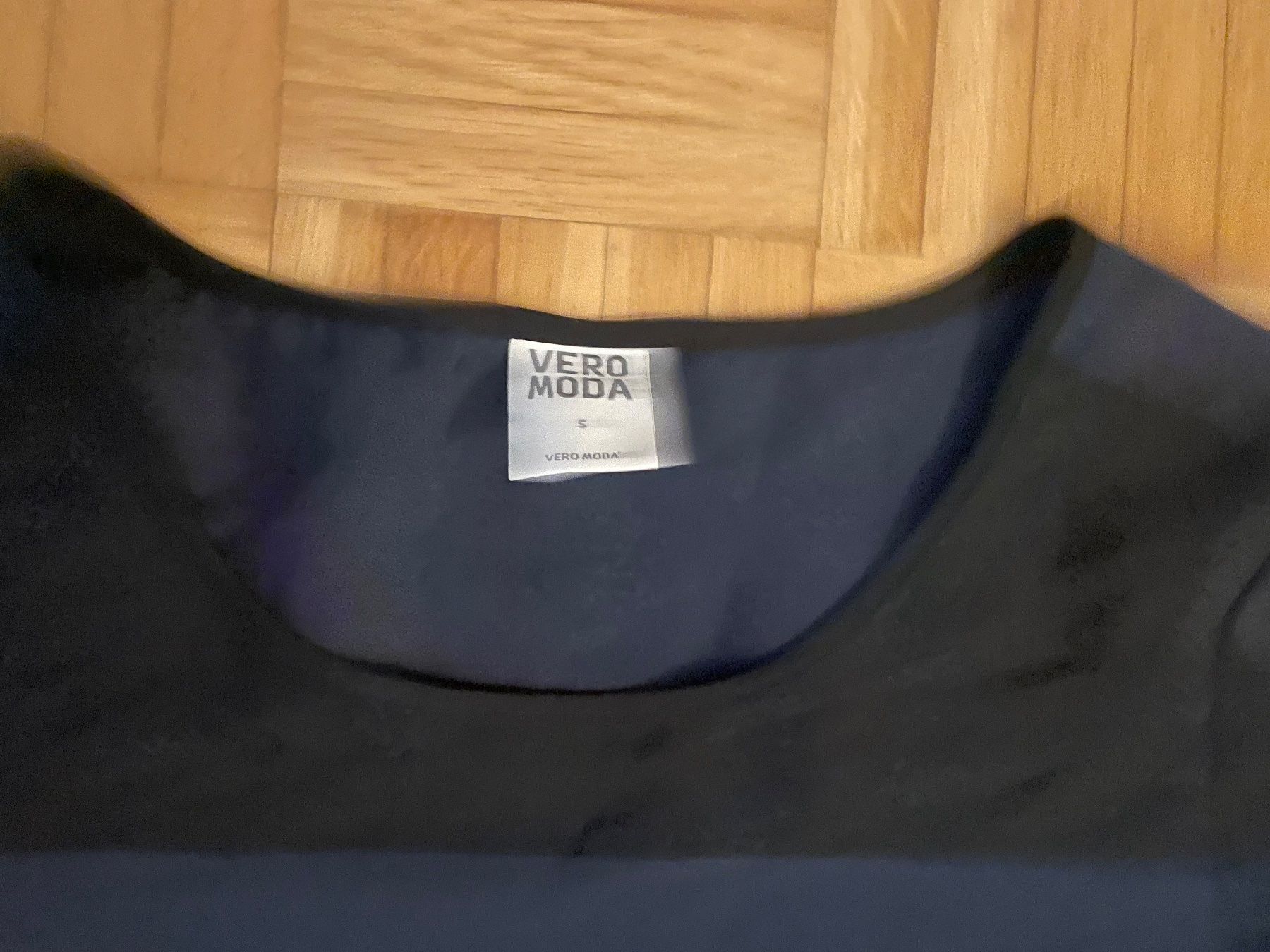 Vero Moda Camicette: Vero Moda Bluse Grösse S – Usato da Zürich venduto da Miush999 1