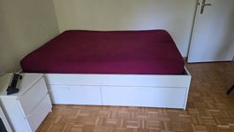 IKEA-Bett BRIMNES 140 × 200 cm inkl. Lattenrost und Matratze