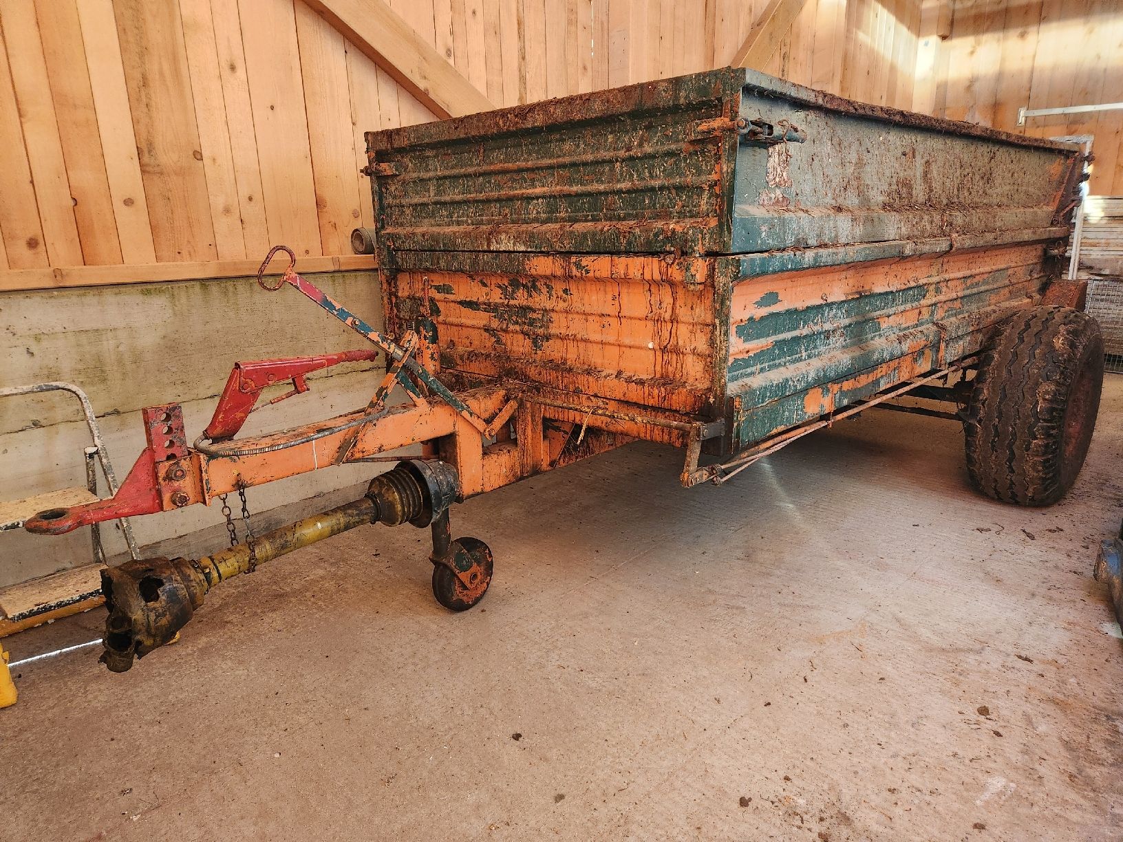 Spandiconcime: mistzetter  – Usato da Rebeuvelier venduto da Sub.wrx2005